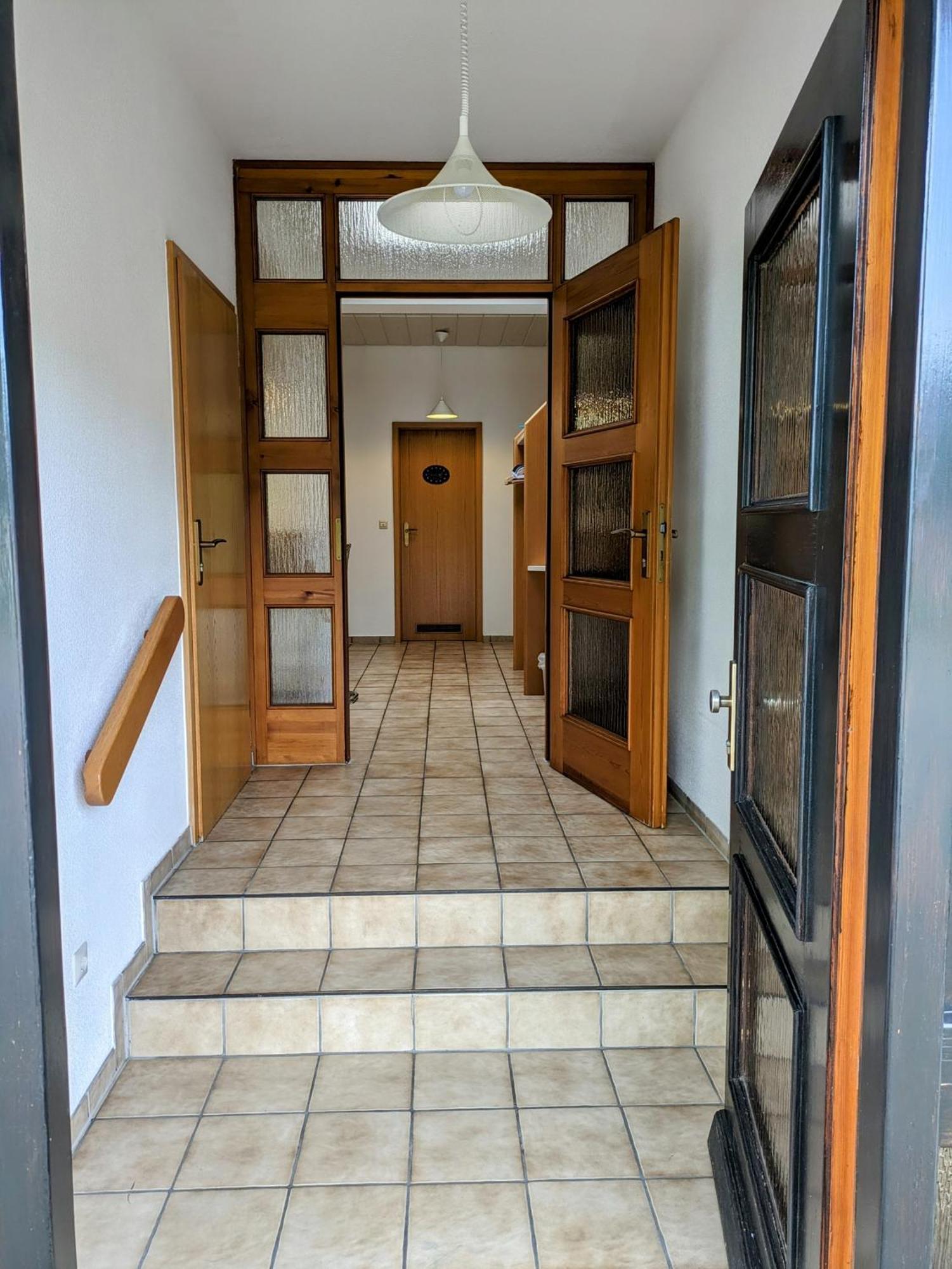 4 Zimmer Geraeumige Und Ruhig Gelegene Ferien- Und Monteurwohnung Nur Fuer Sie Allein Aujvari Vermietungen Spiegelberg 外观 照片